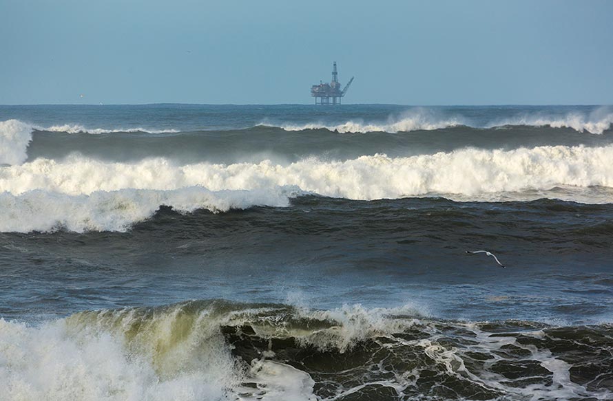 oil rig salt spray